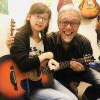 ギターレッスンのキコちゃん♪