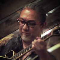 Fits Music Schoolより　春だ！音楽始めよう！！ギターコースの紹介